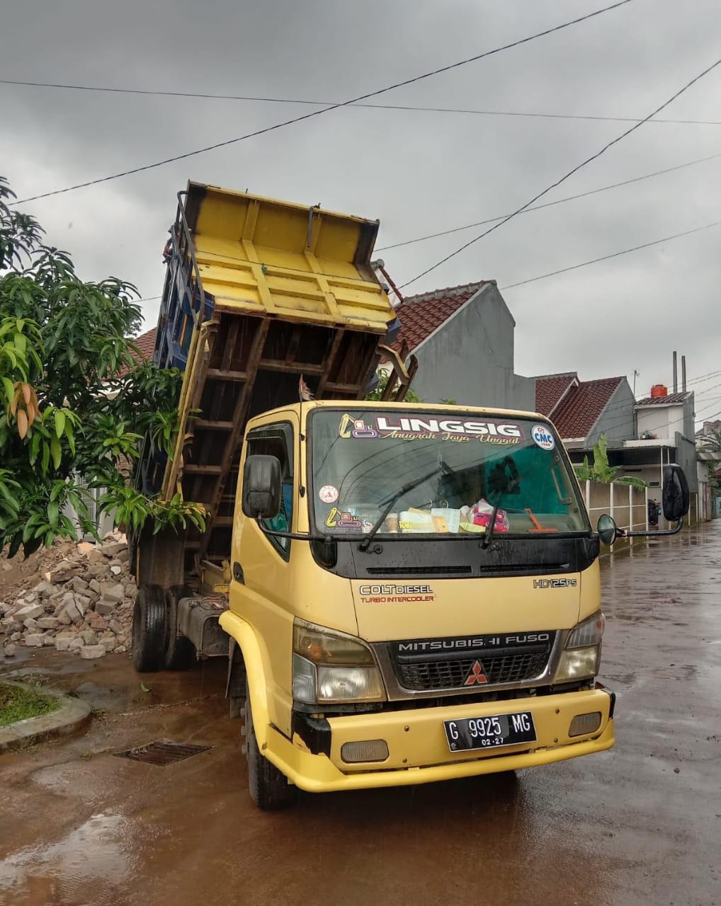 Layanan Pengurugan Tanah Profesional